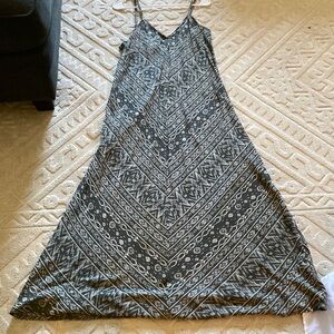 Natura Maxi Dress